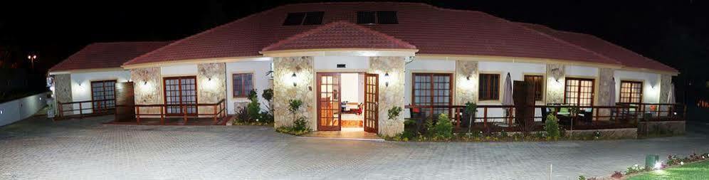 Classique Grace Boutique Hotel Sandton Dış mekan fotoğraf